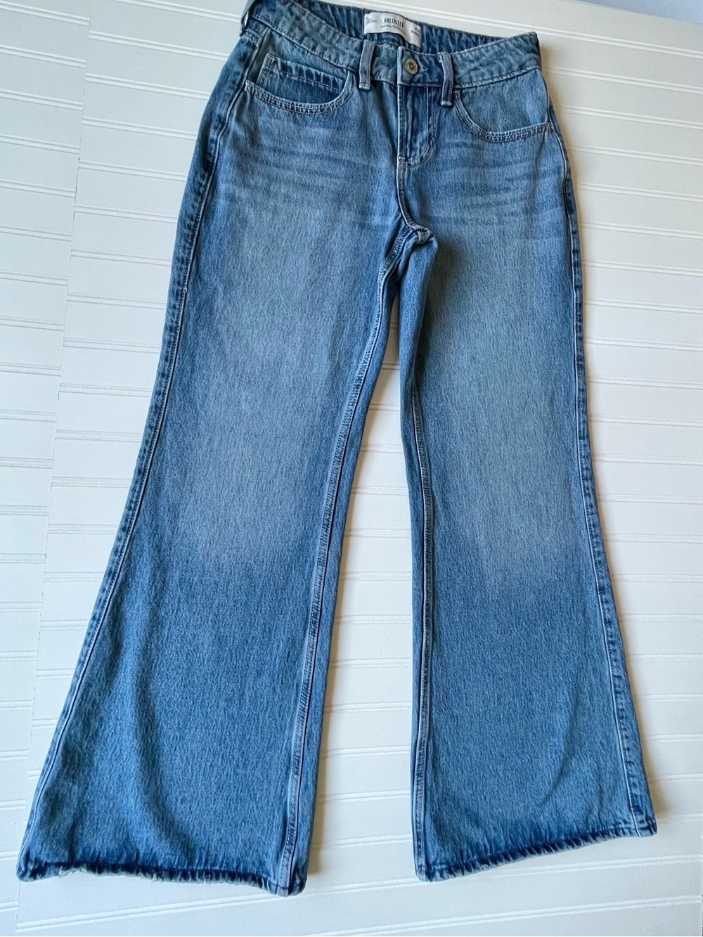 Hollister Low Rise Baggy Flare Jeans Y2K Mid Blue Wide Leg Rigid Denim 2R/26 EUC - Picture 13 of 15